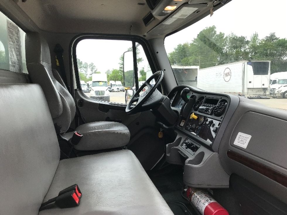 Medium Duty Box Truck-Light and Medium Duty Trucks-Freightliner-2021-M2-Homewood-AL-115,166\n\t\tmiles-$ 77,000 - Image 22