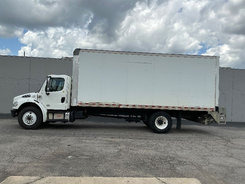 Medium Duty Box Truck-Light and Medium Duty Trucks-Freightliner-2021-M2-Homewood-AL-277,928\n\t\tmiles-$ 35,250 - Image 4