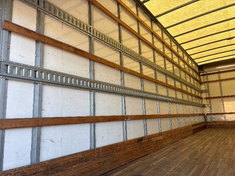 Medium Duty Box Truck-Light and Medium Duty Trucks-Freightliner-2021-M2-Houston-TX-124,715\n\t\tmiles-$ 70,000 - Image 11