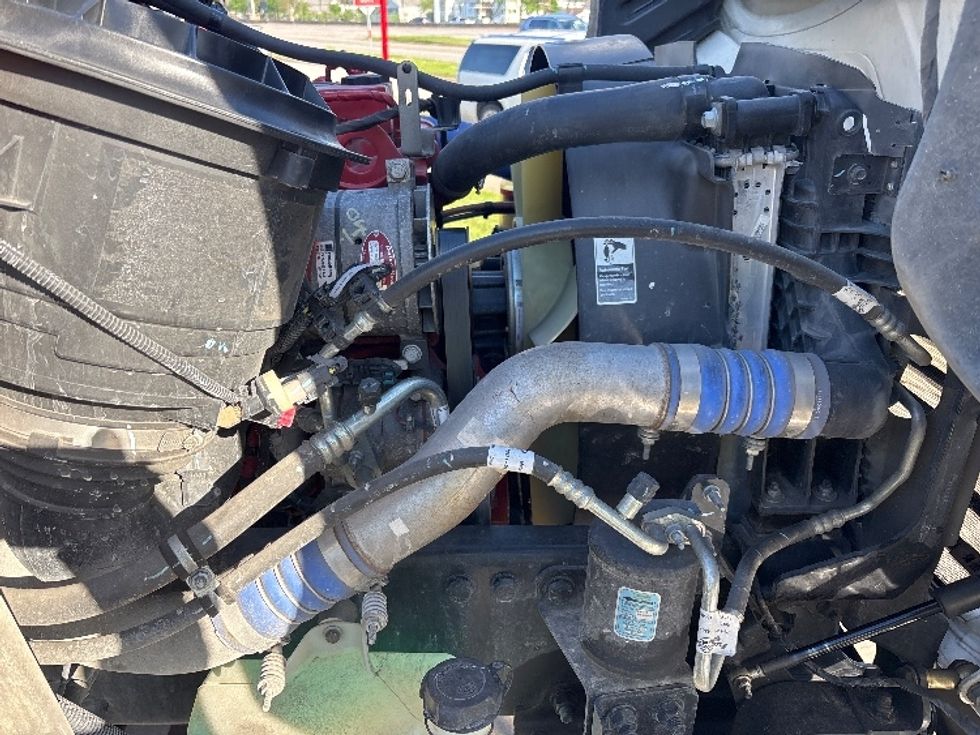 2021 Freightliner M2 106 Medium Duty photo 18