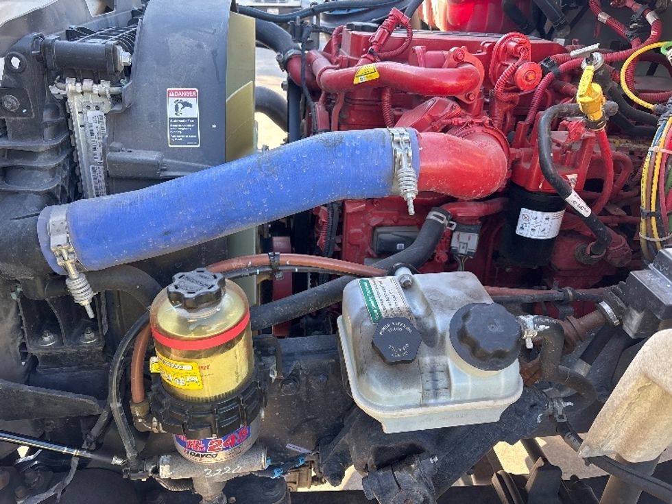 Medium Duty Box Truck-Light and Medium Duty Trucks-Freightliner-2021-M2-Houston-TX-124,715\n\t\tmiles-$ 70,000 - Image 24