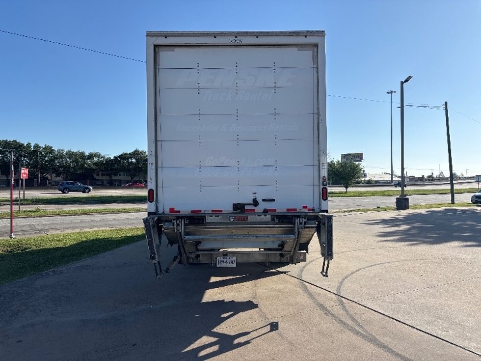 2021 Freightliner M2 106 Medium Duty photo 7