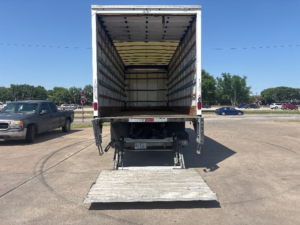 2021 Freightliner M2 106 Medium Duty photo 9