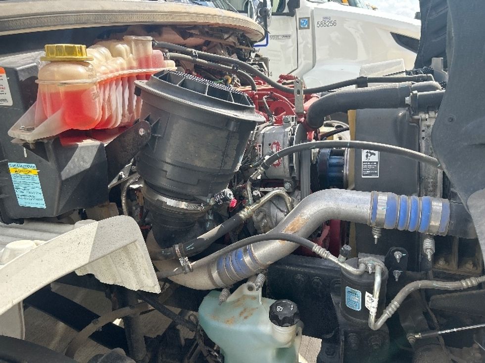 Medium Duty Box Truck-Light and Medium Duty Trucks-Freightliner-2021-M2-Houston-TX-125,351\n\t\tmiles-$ 65,750 - Image 23