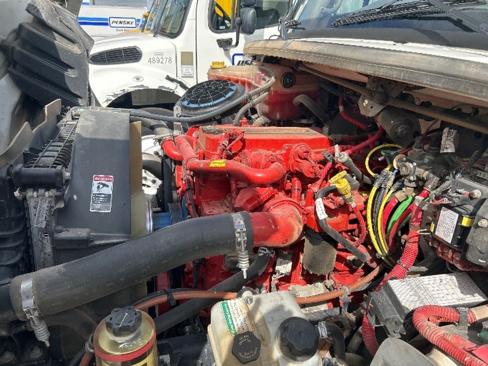 Medium Duty Box Truck-Light and Medium Duty Trucks-Freightliner-2021-M2-Houston-TX-125,351\n\t\tmiles-$ 65,750 - Image 24