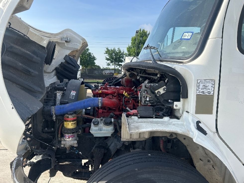 Medium Duty Box Truck-Light and Medium Duty Trucks-Freightliner-2021-M2-Houston-TX-142,872\n\t\tmiles-$ 62,250 - Image 24