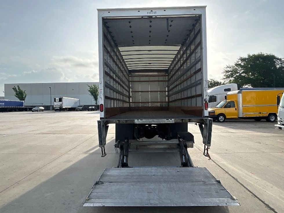 Medium Duty Box Truck-Light and Medium Duty Trucks-Freightliner-2021-M2-Houston-TX-142,872\n\t\tmiles-$ 62,250 - Image 9