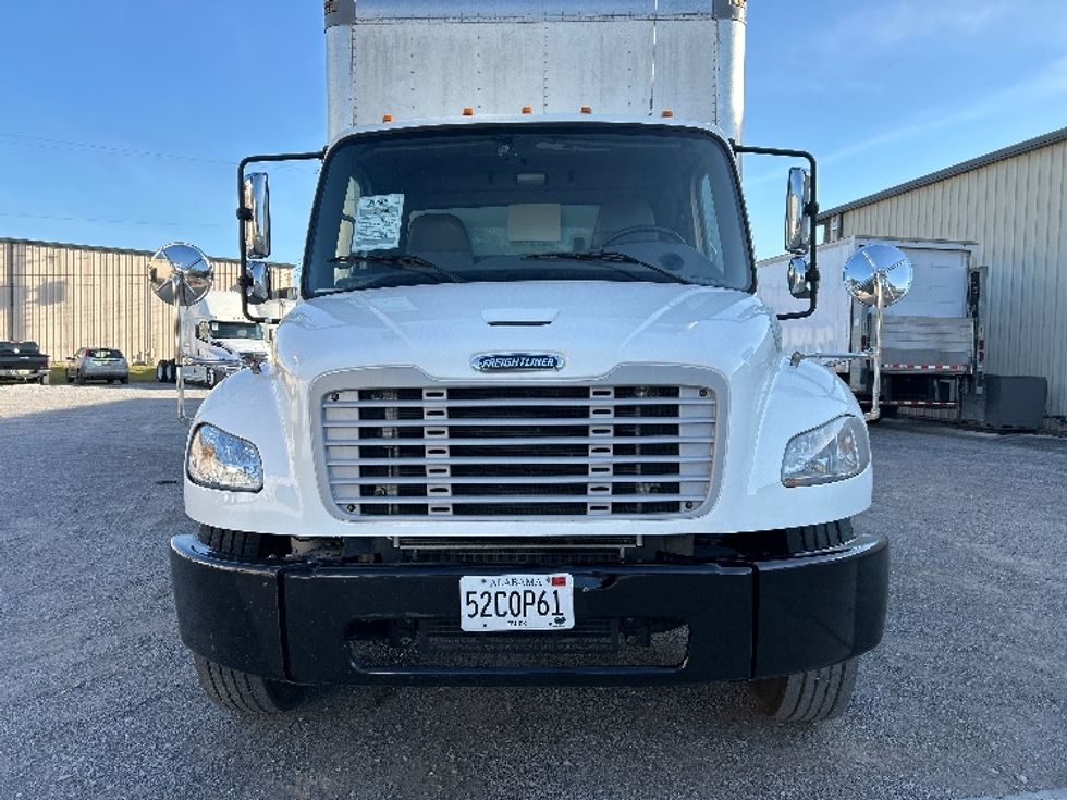 Medium Duty Box Truck-Light and Medium Duty Trucks-Freightliner-2021-M2-Hueytown-AL-106,955\n\t\tmiles-$ 76,000 - Image 2