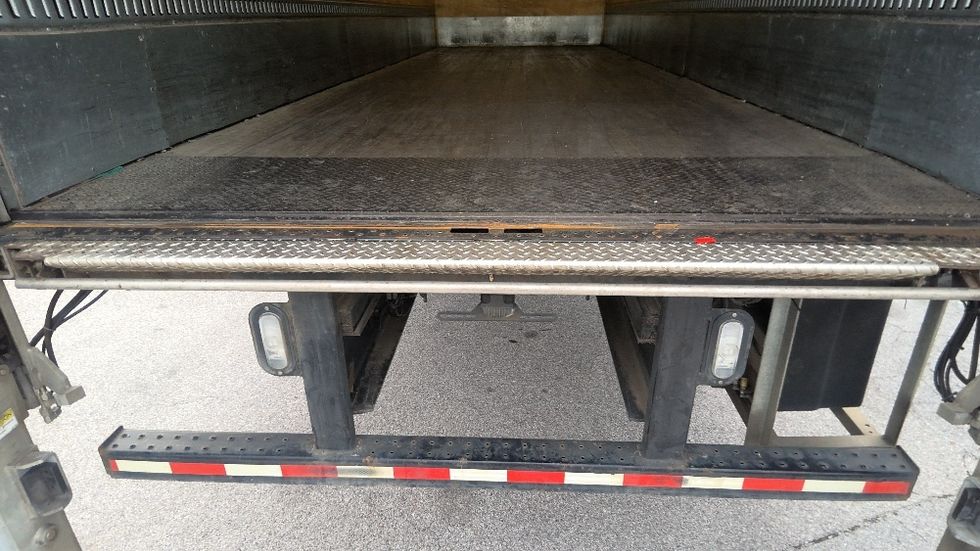 Medium Duty Box Truck-Light and Medium Duty Trucks-Freightliner-2021-M2-Hueytown-AL-138,043\n\t\tmiles-$ 68,000 - Image 9