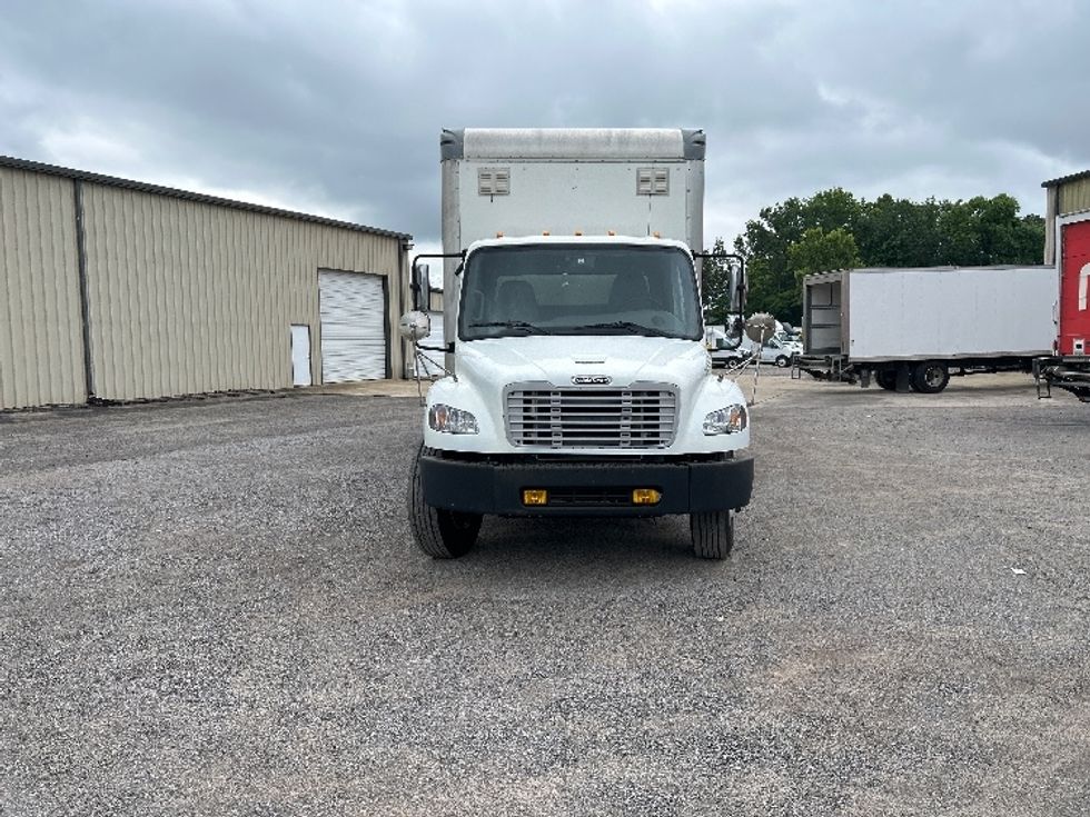 Medium Duty Box Truck-Light and Medium Duty Trucks-Freightliner-2021-M2-Hueytown-AL-187,914\n\t\tmiles-$ 49,000 - Image 2