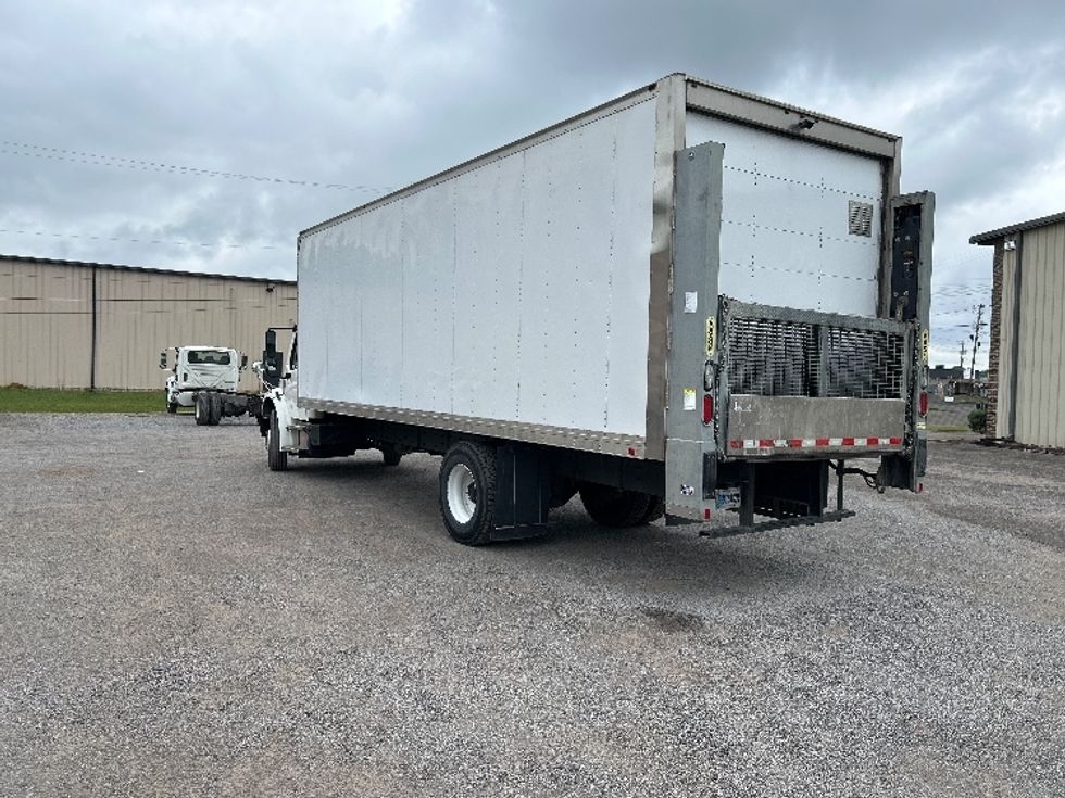 Medium Duty Box Truck-Light and Medium Duty Trucks-Freightliner-2021-M2-Hueytown-AL-187,914\n\t\tmiles-$ 49,000 - Image 6