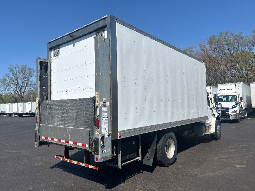 Medium Duty Box Truck-Light and Medium Duty Trucks-Freightliner-2021-M2-Indianapolis-IN-200,621\n\t\tmiles-$ 38,750 - Image 13