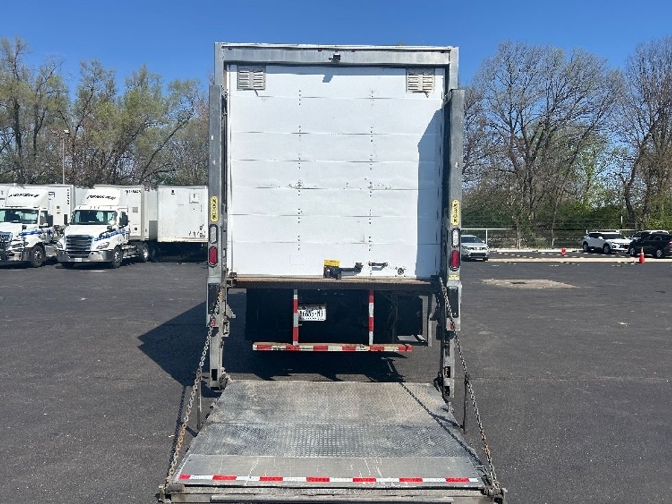Medium Duty Box Truck-Light and Medium Duty Trucks-Freightliner-2021-M2-Indianapolis-IN-200,621\n\t\tmiles-$ 38,750 - Image 7