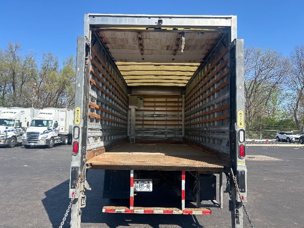 Medium Duty Box Truck-Light and Medium Duty Trucks-Freightliner-2021-M2-Indianapolis-IN-200,621\n\t\tmiles-$ 38,750 - Image 8