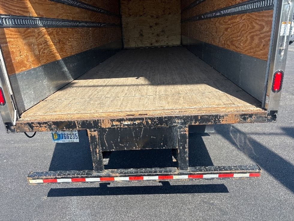 Medium Duty Box Truck-Light and Medium Duty Trucks-Freightliner-2021-M2-Indianapolis-IN-218,695\n\t\tmiles-$ 47,500 - Image 10