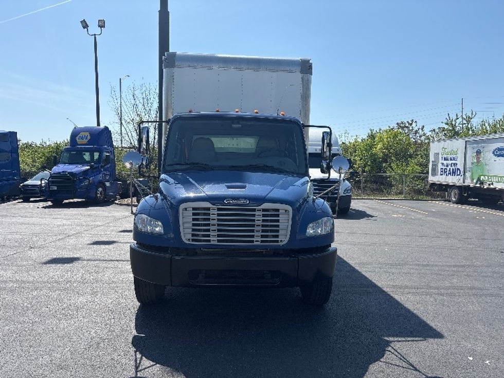 Medium Duty Box Truck-Light and Medium Duty Trucks-Freightliner-2021-M2-Indianapolis-IN-218,695\n\t\tmiles-$ 47,500 - Image 2