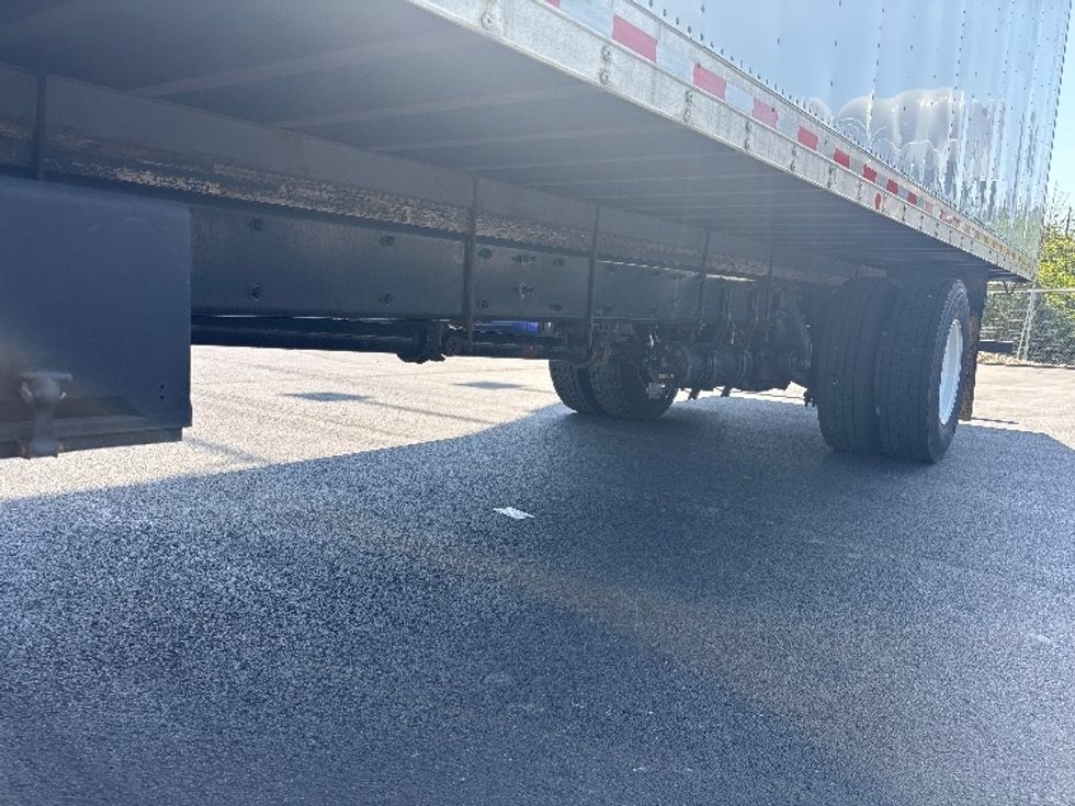Medium Duty Box Truck-Light and Medium Duty Trucks-Freightliner-2021-M2-Indianapolis-IN-218,695\n\t\tmiles-$ 47,500 - Image 5