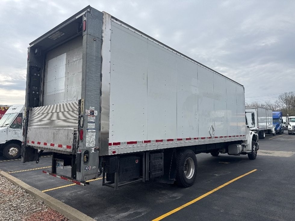 Medium Duty Box Truck-Light and Medium Duty Trucks-Freightliner-2021-M2-Indianapolis-IN-448,200\n\t\tmiles-$ 25,250 - Image 13