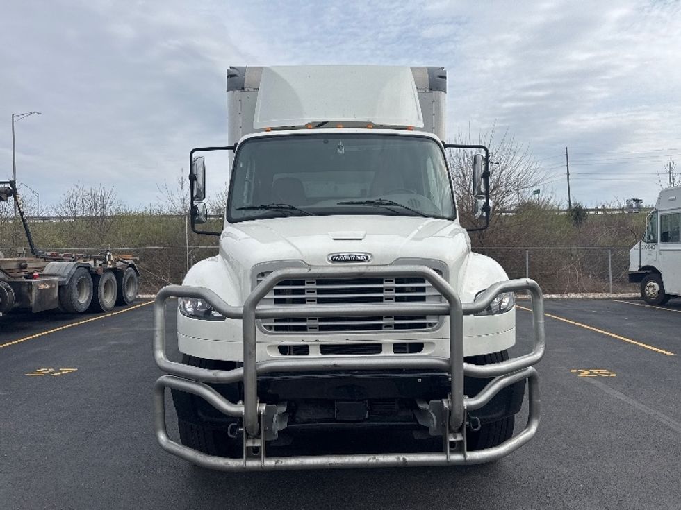 Medium Duty Box Truck-Light and Medium Duty Trucks-Freightliner-2021-M2-Indianapolis-IN-448,200\n\t\tmiles-$ 25,250 - Image 2