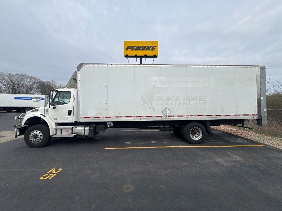 Medium Duty Box Truck-Light and Medium Duty Trucks-Freightliner-2021-M2-Indianapolis-IN-448,200\n\t\tmiles-$ 25,250 - Image 4
