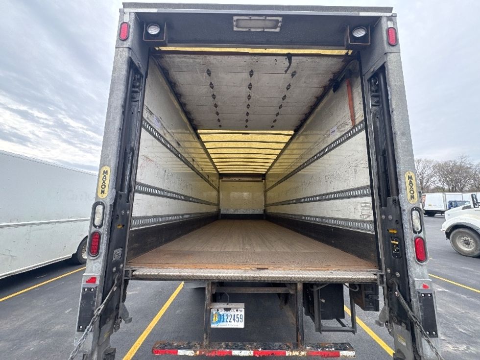 Medium Duty Box Truck-Light and Medium Duty Trucks-Freightliner-2021-M2-Indianapolis-IN-448,200\n\t\tmiles-$ 25,250 - Image 8
