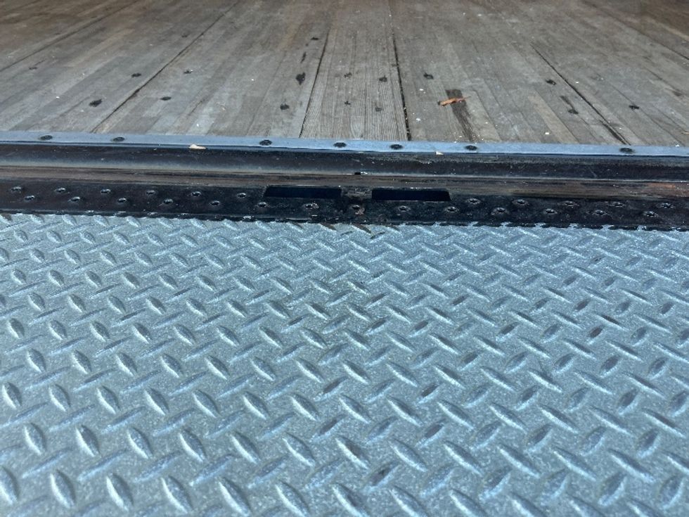 Medium Duty Box Truck-Light and Medium Duty Trucks-Freightliner-2021-M2-Jackson-MS-138,214\n\t\tmiles-$ 62,000 - Image 10