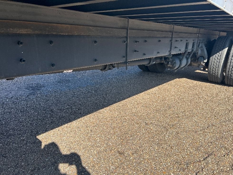 Medium Duty Box Truck-Light and Medium Duty Trucks-Freightliner-2021-M2-Jackson-MS-138,214\n\t\tmiles-$ 62,000 - Image 5