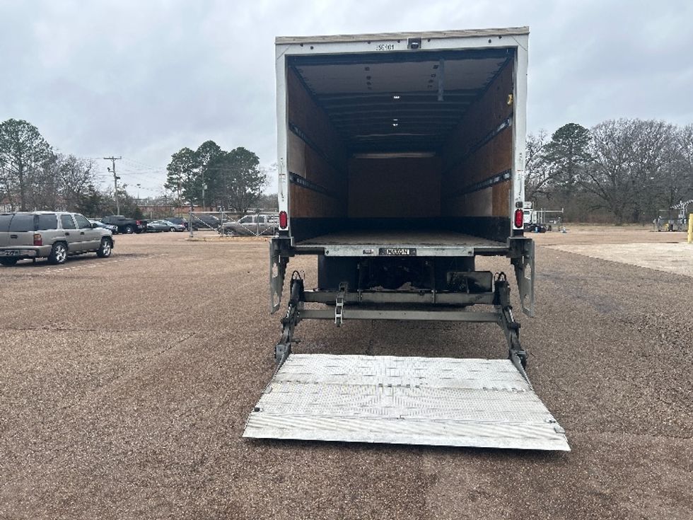 Medium Duty Box Truck-Light and Medium Duty Trucks-Freightliner-2021-M2-Jackson-MS-170,305\n\t\tmiles-$ 56,750 - Image 9