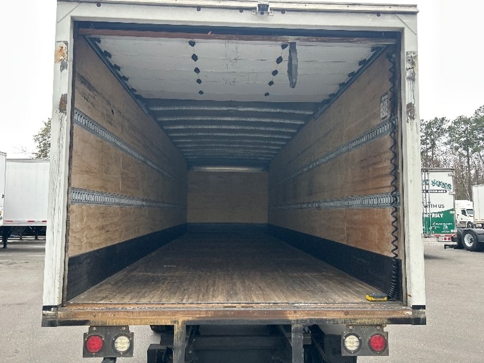 Medium Duty Box Truck-Light and Medium Duty Trucks-Freightliner-2021-M2-Jacksonville-FL-124,215\n\t\tmiles-$ 64,250 - Image 8