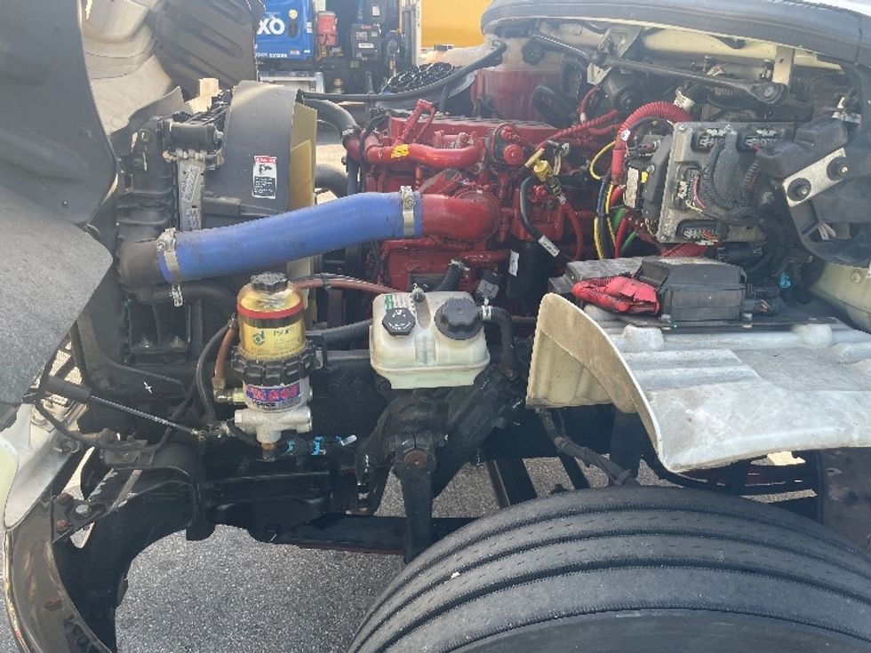 Medium Duty Box Truck-Light and Medium Duty Trucks-Freightliner-2021-M2-Jacksonville-FL-300,264\n\t\tmiles-$ 27,750 - Image 24