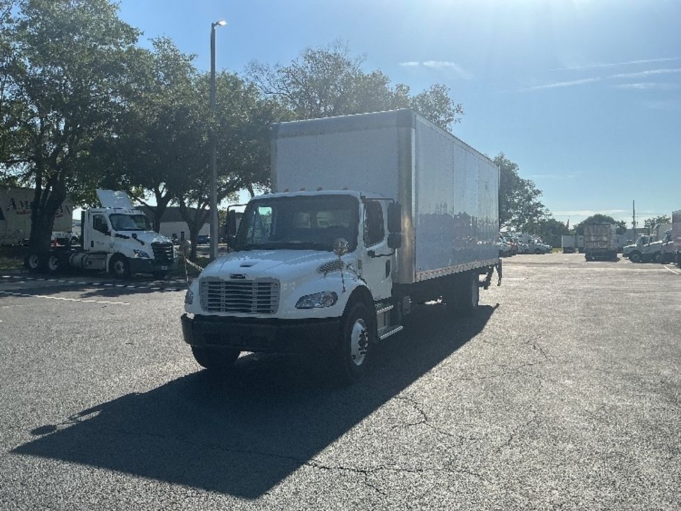 Medium Duty Box Truck-Light and Medium Duty Trucks-Freightliner-2021-M2-Jacksonville-FL-94,725\n\t\tmiles-$ 71,250 - Image 3