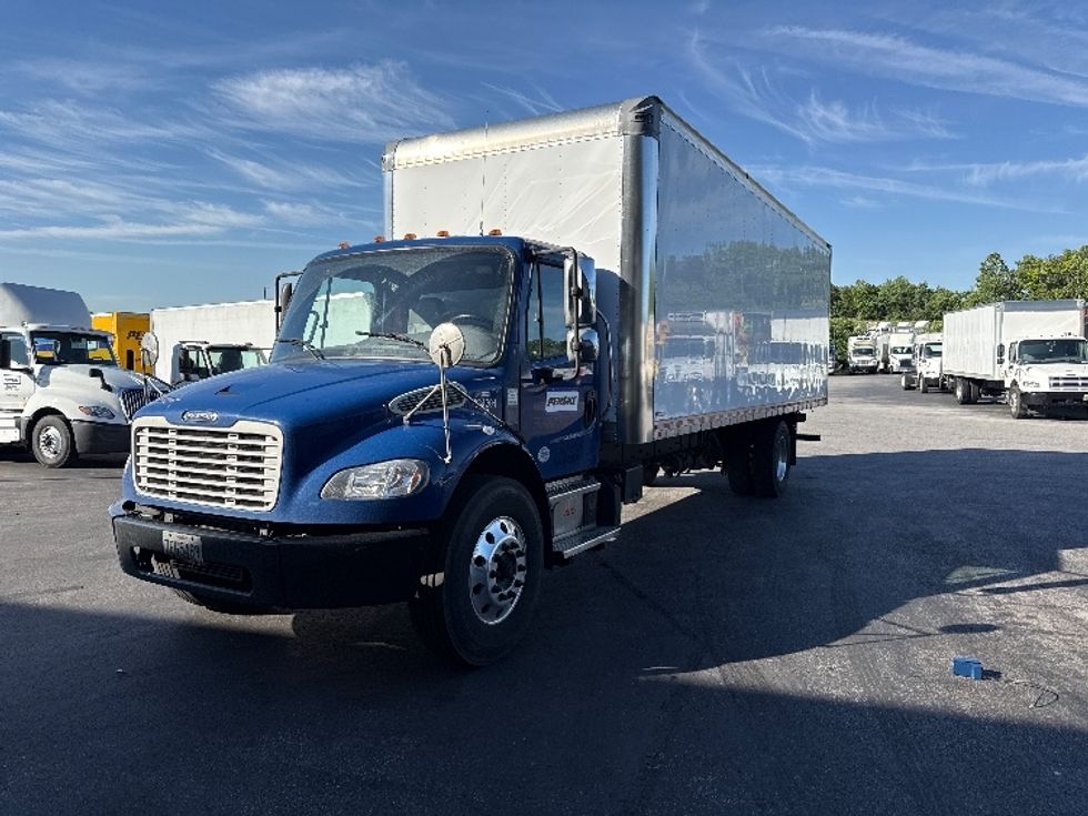 Medium Duty Box Truck-Light and Medium Duty Trucks-Freightliner-2021-M2-Jessup-MD-164,155\n\t\tmiles-$ 53,500 - Image 3