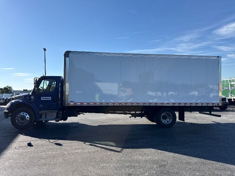 Medium Duty Box Truck-Light and Medium Duty Trucks-Freightliner-2021-M2-Jessup-MD-164,155\n\t\tmiles-$ 53,500 - Image 4