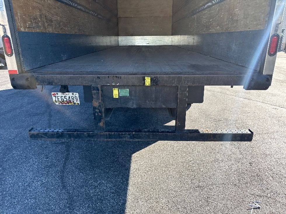 Medium Duty Box Truck-Light and Medium Duty Trucks-Freightliner-2021-M2-Jessup-MD-164,155\n\t\tmiles-$ 53,500 - Image 9