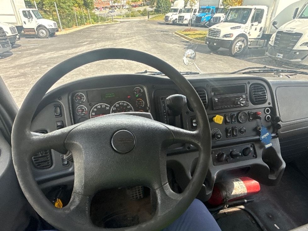 Medium Duty Box Truck-Light and Medium Duty Trucks-Freightliner-2021-M2-Jessup-MD-204,461\n\t\tmiles-$ 55,500 - Image 17