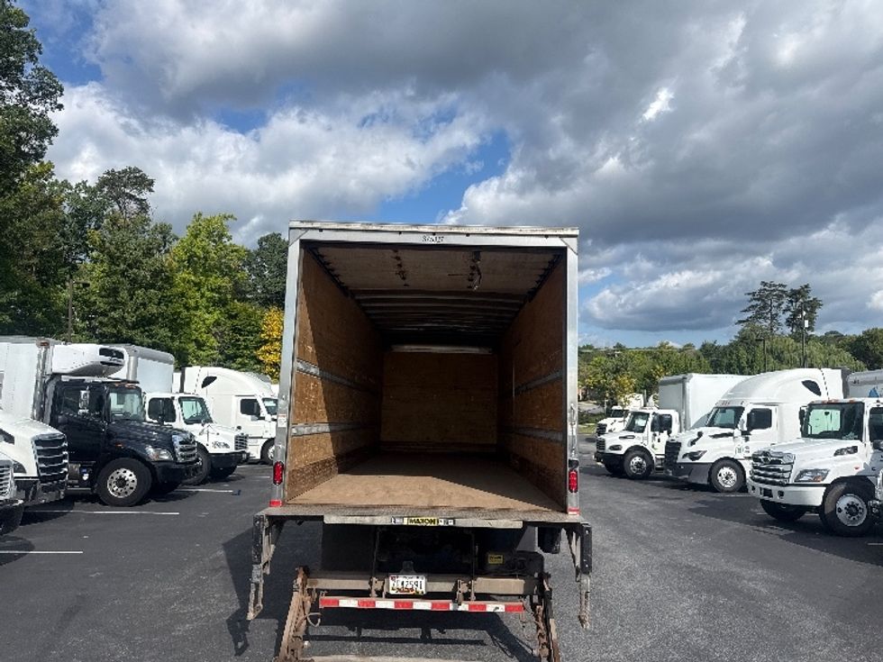 Medium Duty Box Truck-Light and Medium Duty Trucks-Freightliner-2021-M2-Jessup-MD-204,461\n\t\tmiles-$ 55,500 - Image 8