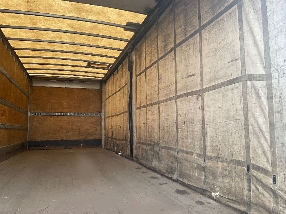 Medium Duty Box Truck-Light and Medium Duty Trucks-Freightliner-2021-M2-Kansas City-MO-184,901\n\t\tmiles-$ 55,500 - Image 11