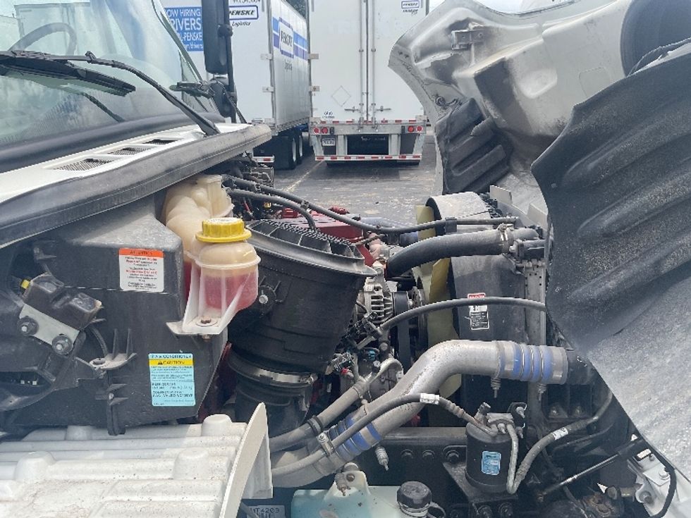 Medium Duty Box Truck-Light and Medium Duty Trucks-Freightliner-2021-M2-Kansas City-MO-184,901\n\t\tmiles-$ 55,500 - Image 22