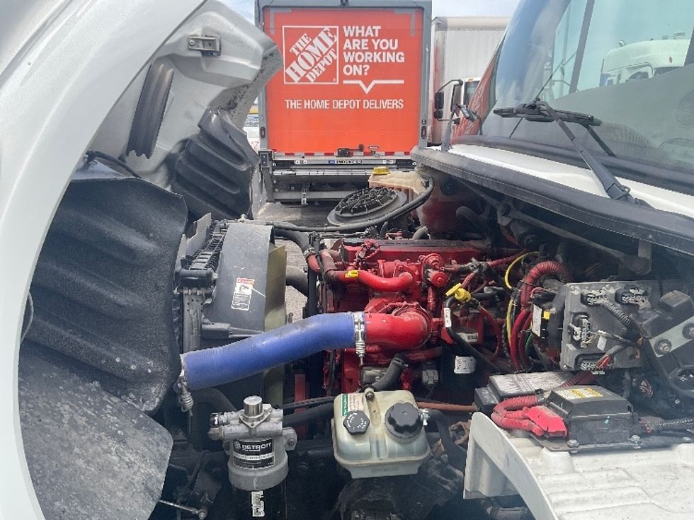 Medium Duty Box Truck-Light and Medium Duty Trucks-Freightliner-2021-M2-Kansas City-MO-184,901\n\t\tmiles-$ 55,500 - Image 23