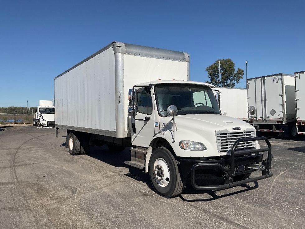 Medium Duty Box Truck-Light and Medium Duty Trucks-Freightliner-2021-M2-Kansas City-MO-324,942\n\t\tmiles-$ 25,000 - Image 1