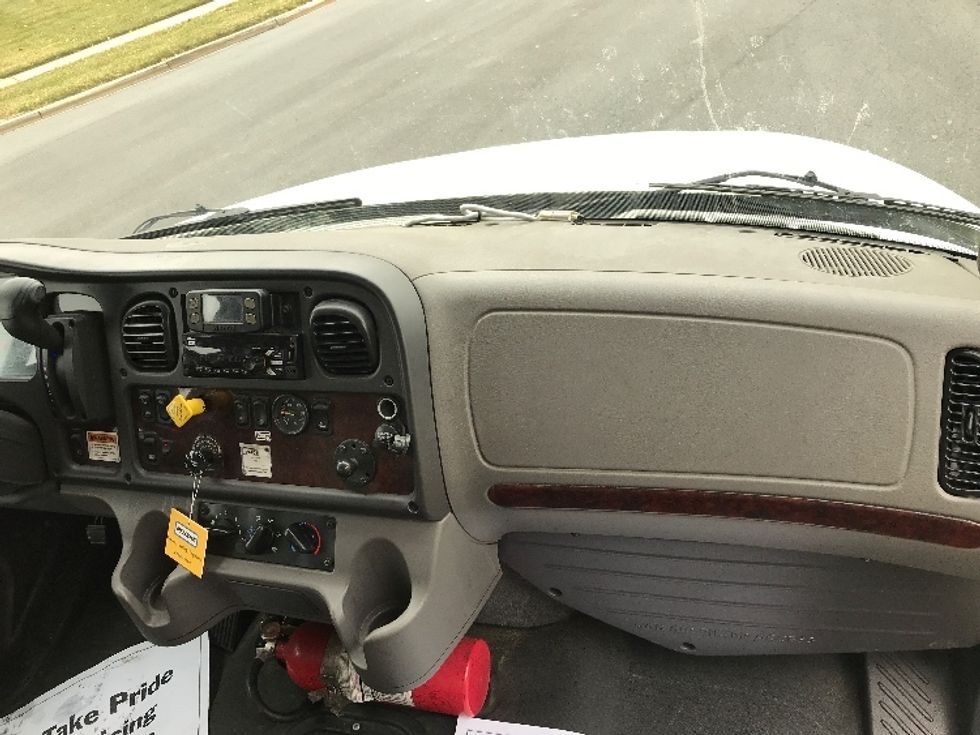 Medium Duty Box Truck-Light and Medium Duty Trucks-Freightliner-2021-M2-Kansas City-MO-93,336\n\t\tmiles-$ 73,000 - Image 21