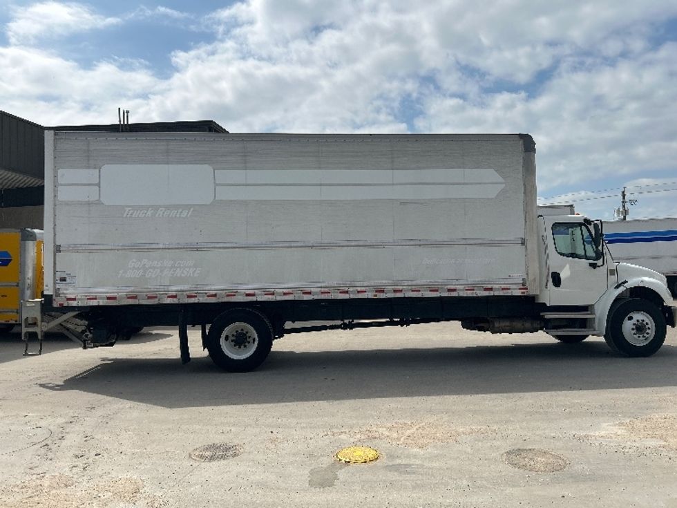 2021 Freightliner M2 106 Medium Duty photo 11