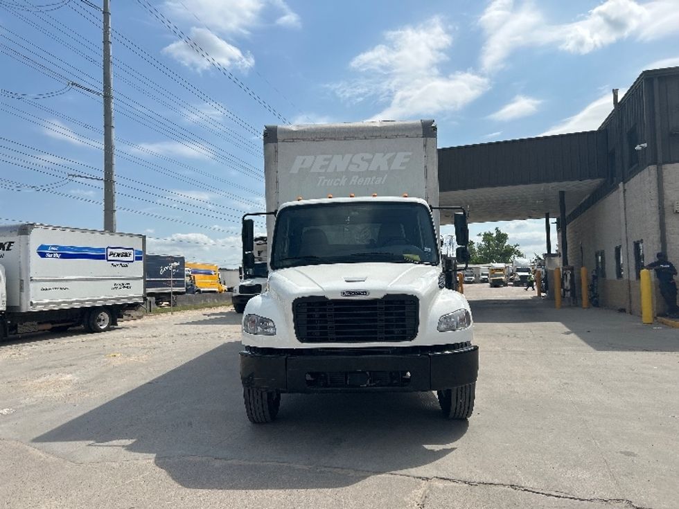 2021 Freightliner M2 106 Medium Duty photo 2