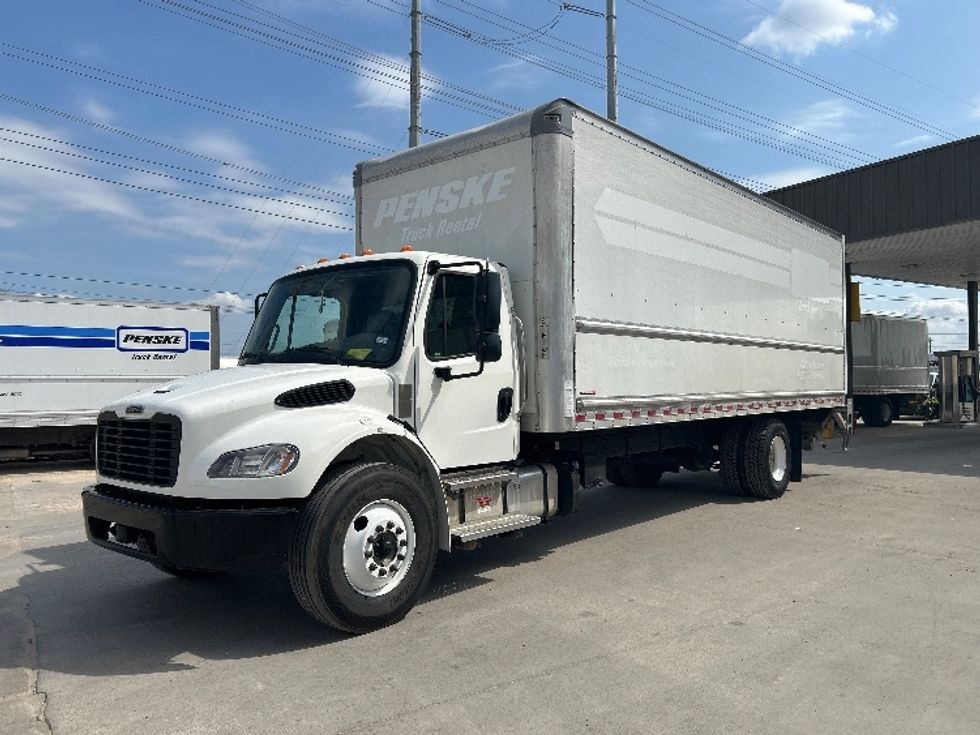 2021 Freightliner M2 106 Medium Duty photo 3