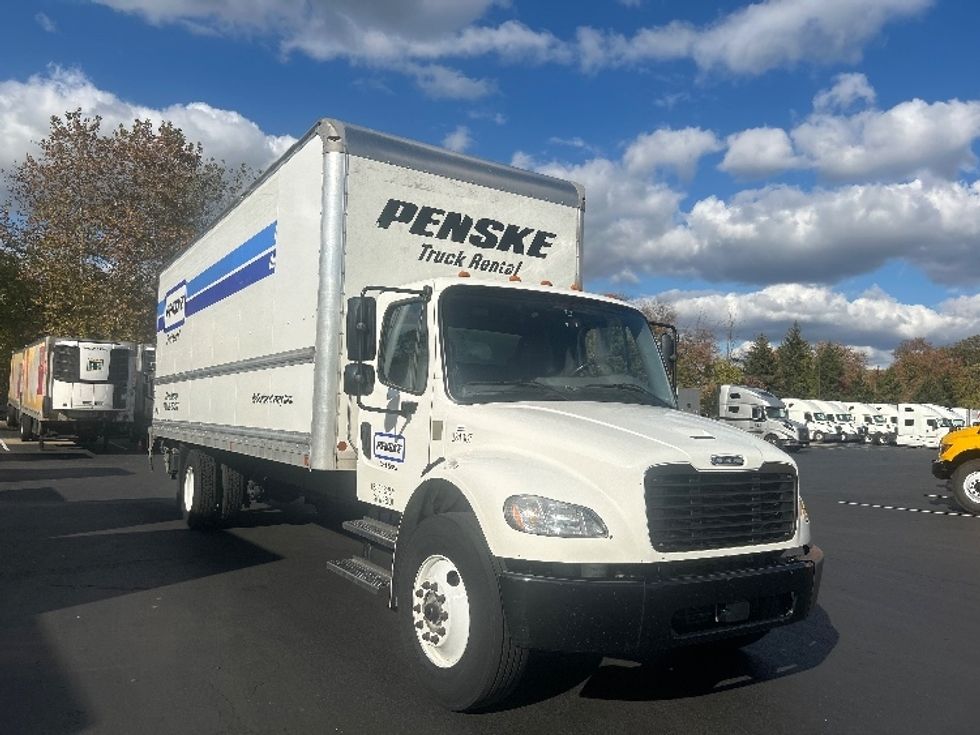 Medium Duty Box Truck-Light and Medium Duty Trucks-Freightliner-2021-M2-King Of Prussia-PA-223,068\n\t\tmiles-$ 47,000 - Image 1