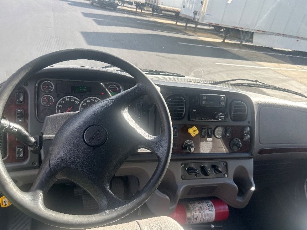 Medium Duty Box Truck-Light and Medium Duty Trucks-Freightliner-2021-M2-King Of Prussia-PA-223,068\n\t\tmiles-$ 47,000 - Image 18