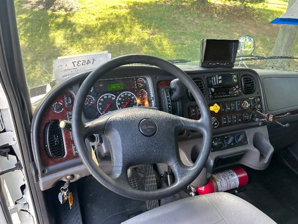 Medium Duty Box Truck-Light and Medium Duty Trucks-Freightliner-2021-M2-King Of Prussia-PA-232,843\n\t\tmiles-$ 55,750 - Image 17