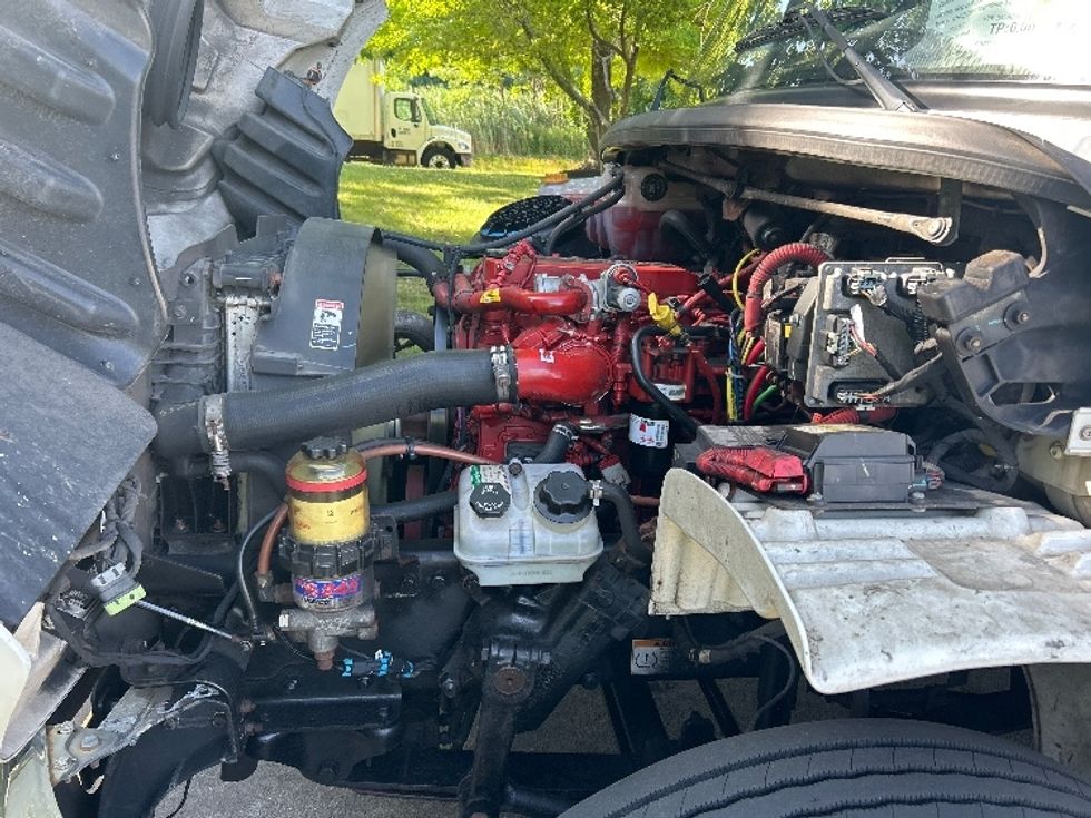 Medium Duty Box Truck-Light and Medium Duty Trucks-Freightliner-2021-M2-King Of Prussia-PA-232,843\n\t\tmiles-$ 55,750 - Image 22