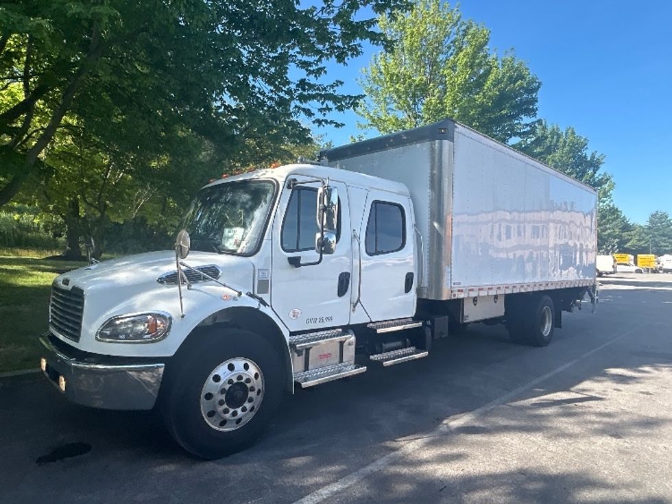 Medium Duty Box Truck-Light and Medium Duty Trucks-Freightliner-2021-M2-King Of Prussia-PA-232,843\n\t\tmiles-$ 55,750 - Image 3