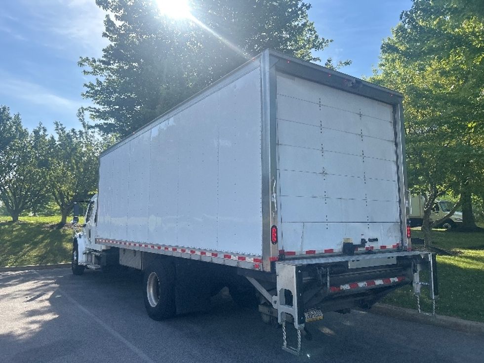 Medium Duty Box Truck-Light and Medium Duty Trucks-Freightliner-2021-M2-King Of Prussia-PA-232,843\n\t\tmiles-$ 55,750 - Image 6